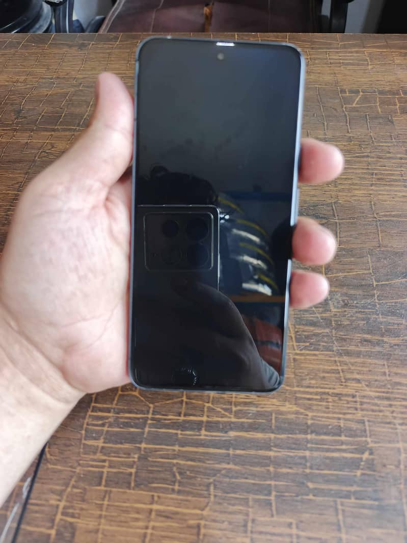 Google Pixel 8 2