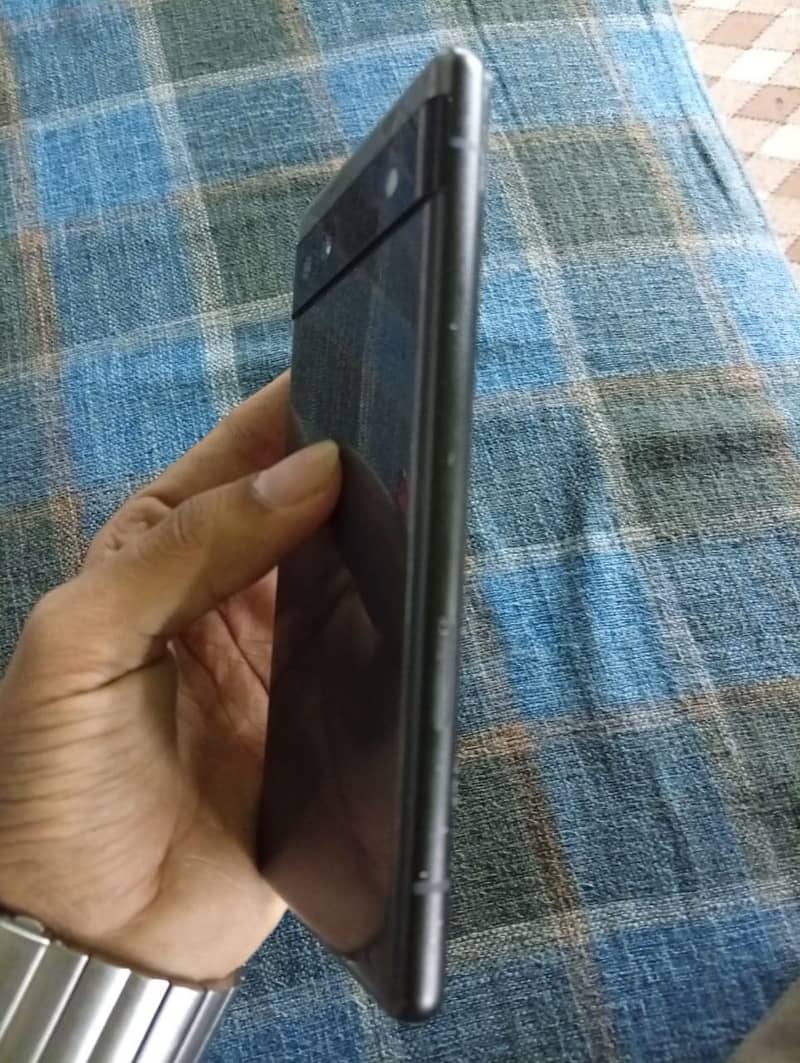 Google Pixel 6a 3