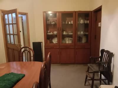 Good Location Upper Portion For Rent