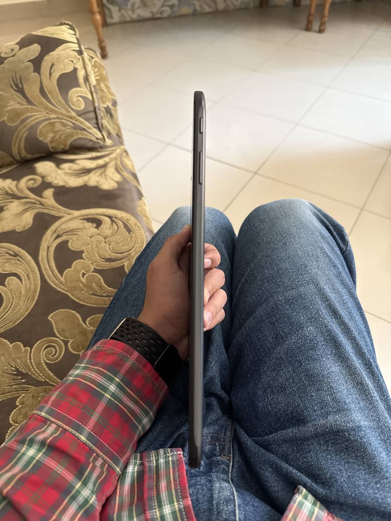 Samsung Tab E 2
