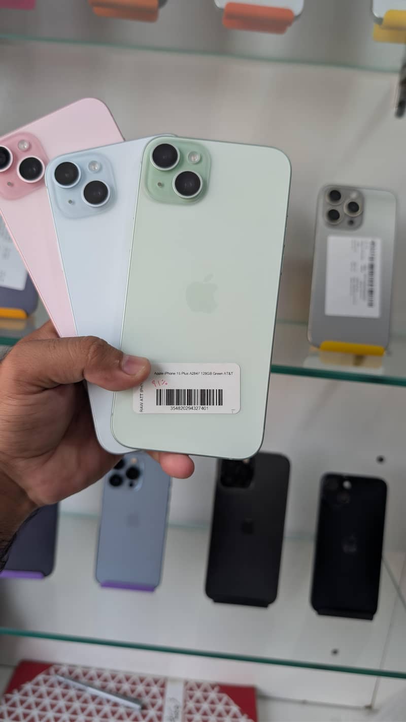iphone 15 plus 4