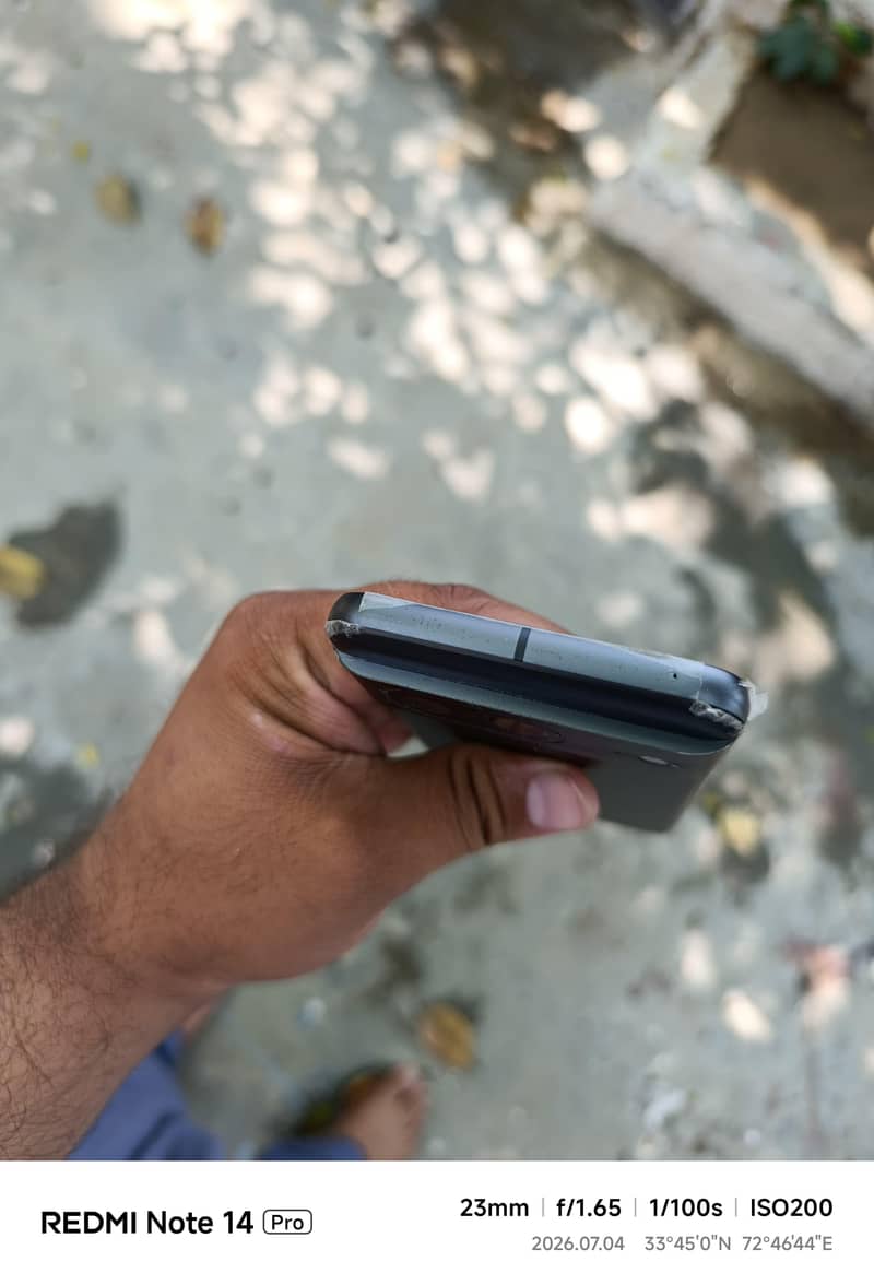 Google Pixel 8 3
