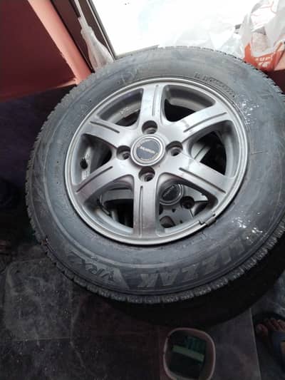 Alto original rims  plus tyre