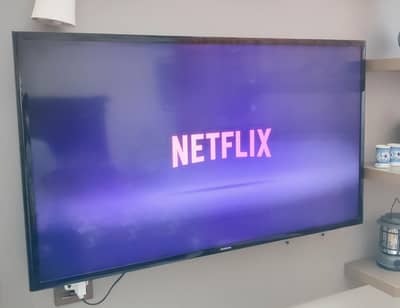 Samsung (original) Smart Led 42"  model J5200