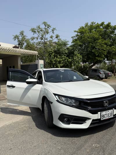 Honda Civic Oriel 2017