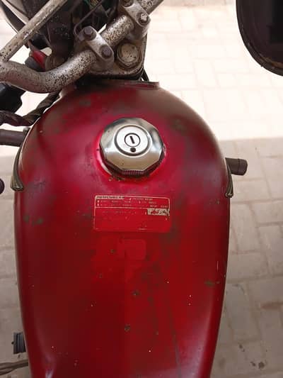 HONDA CD70 FUEL TANKI TAPY FOR SALE