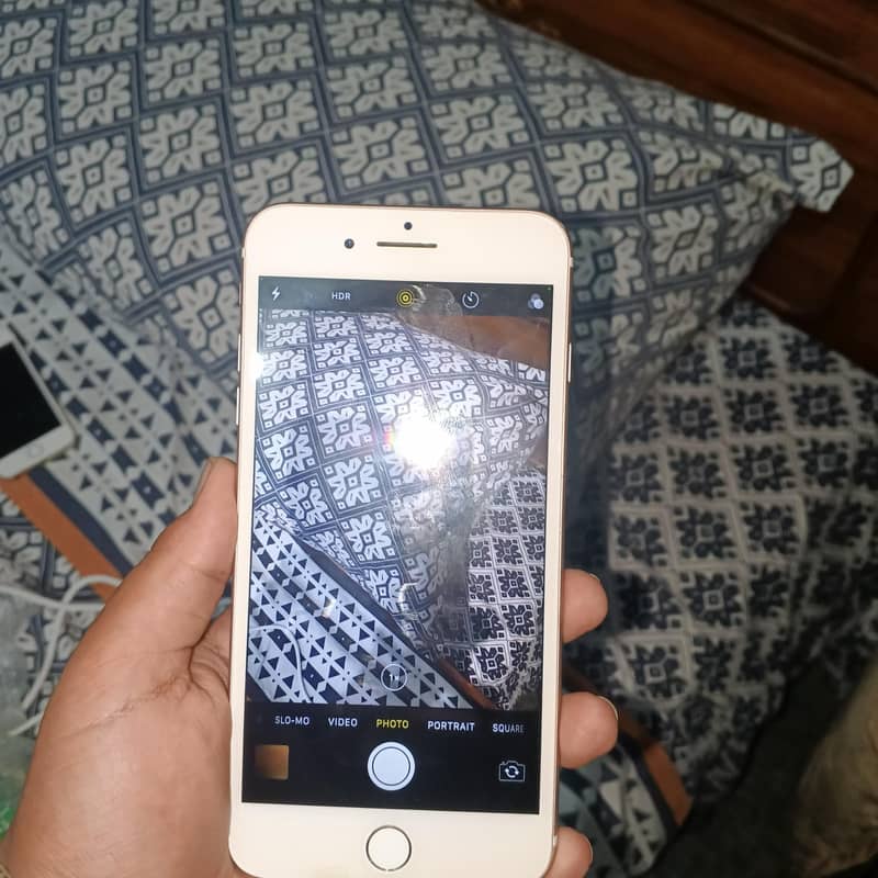 Apple iPhone 7 Plus 4