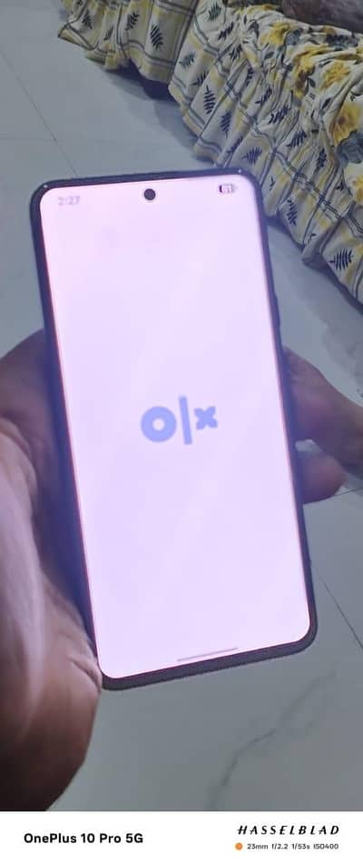 Google Pixel 8 Pta Approved Mobile 8/128 Just Light Shade in Display. .