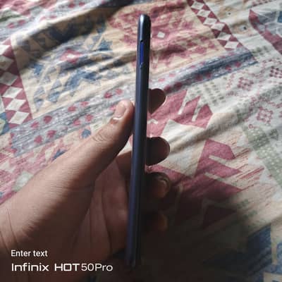 Tecno Pova 5