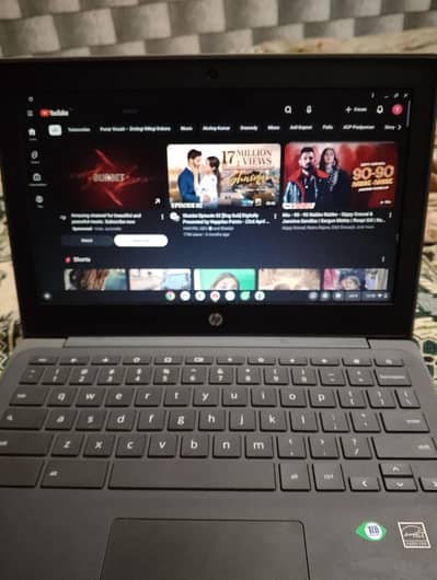 Hp G 8 Laptop cb