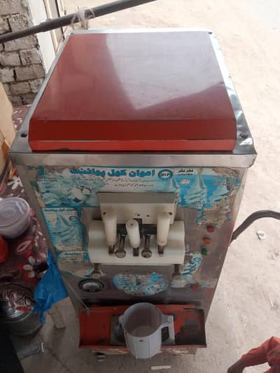 cone  icecream  machine for sale in good condition need money
