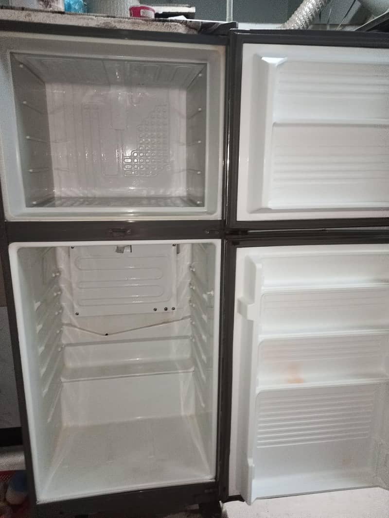 refrigerator 6