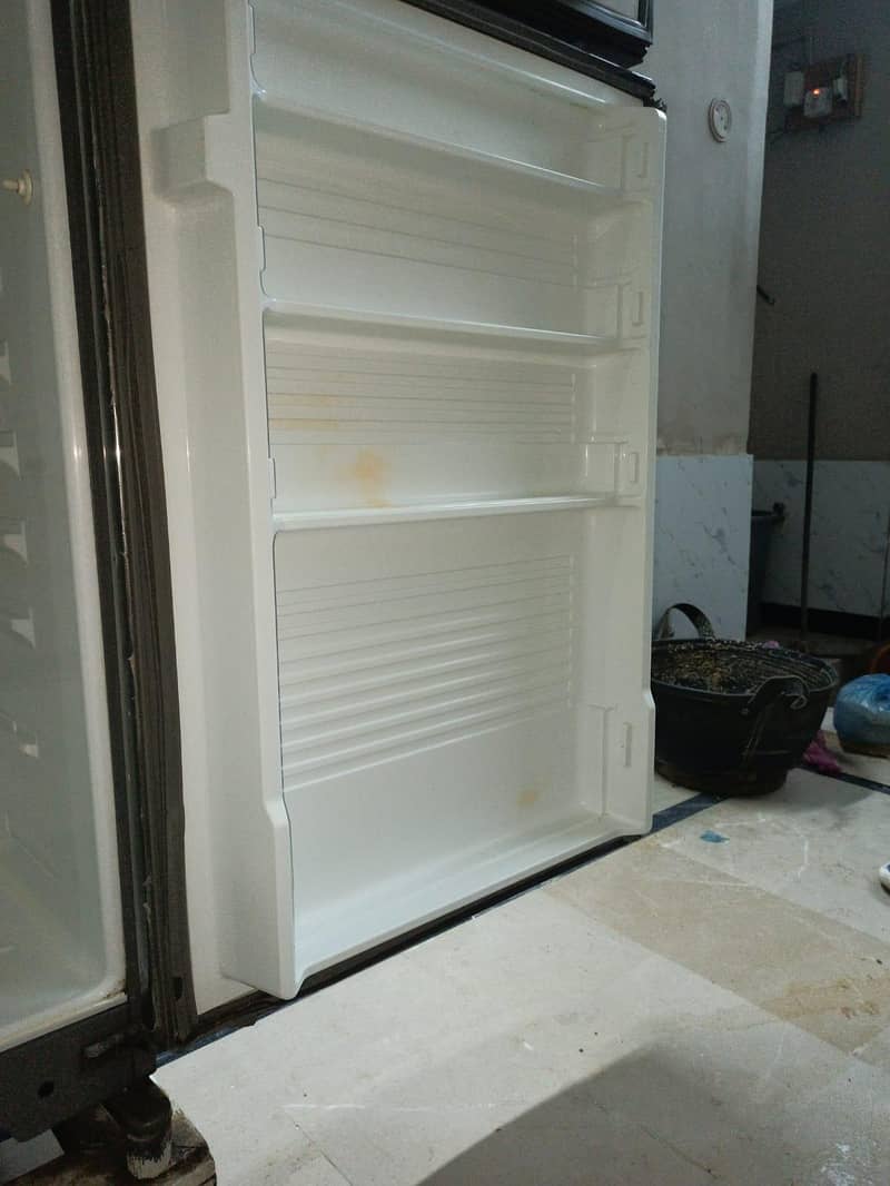 refrigerator 7