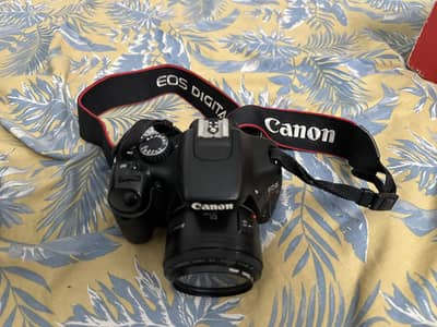 DSLR CANON EOS Kiss X4 (Japansese)