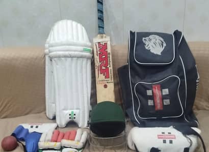 nine things of cricket kit