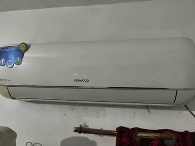 Kenwood 1.5 ton AC good condition working