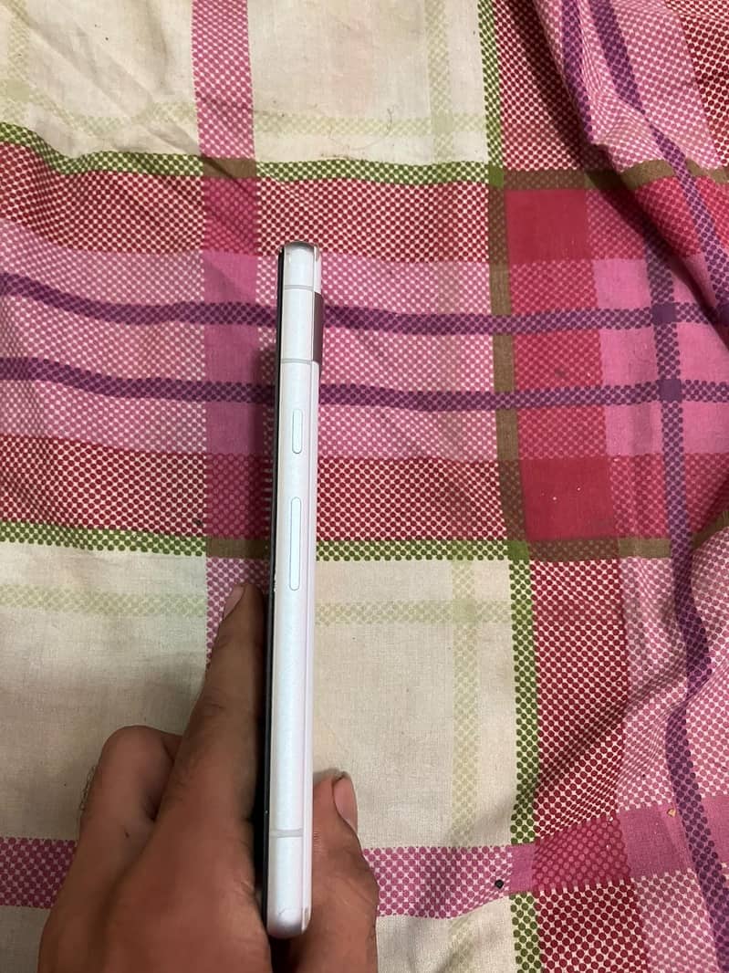 google pixel 7a 2