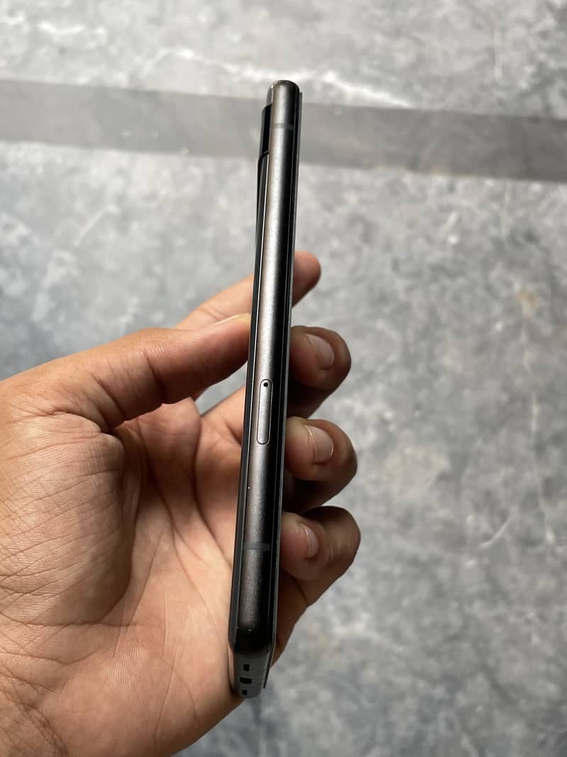 Google Pixel 6a 4