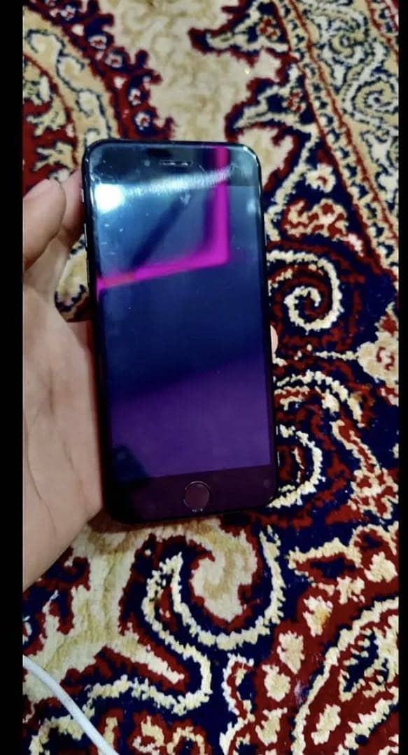 Apple iPhone 7 4