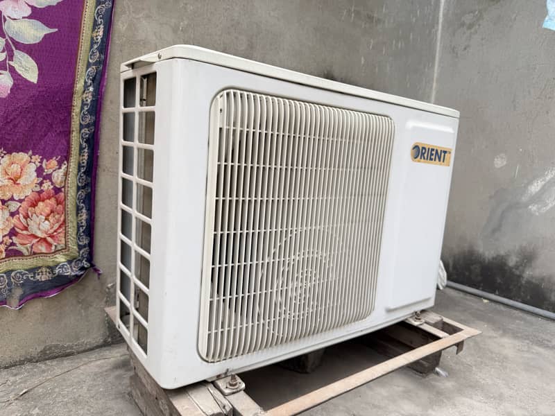 Orient AC 2