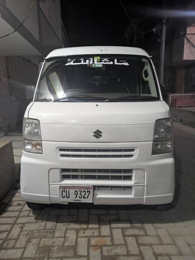 Suzuki Every 2010