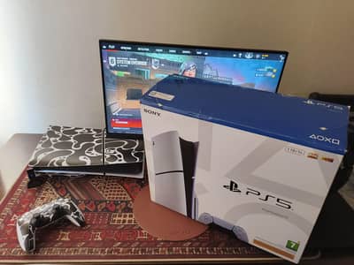 PS5 Slim Disc Edition (2116) one month used