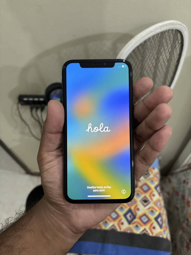 Apple iPhone X 0