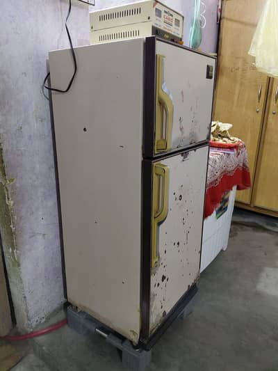Dawlance refrigerator