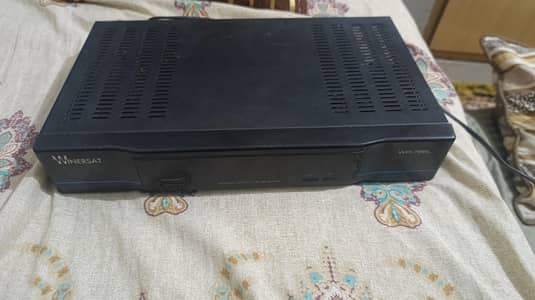 Dish Receiver