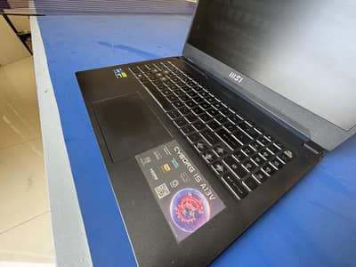 MSI CYBORG 15 A13 V