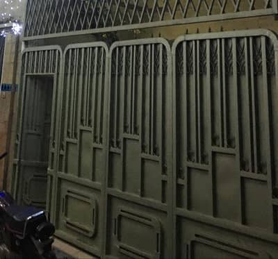 16x7.5 foot gate   and roof  jungla  160 per kg