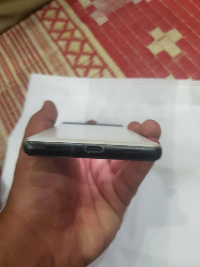 Google Pixel 6a 4