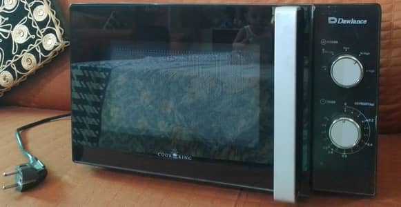 Dawlance Microwave Oven DW-MD10
