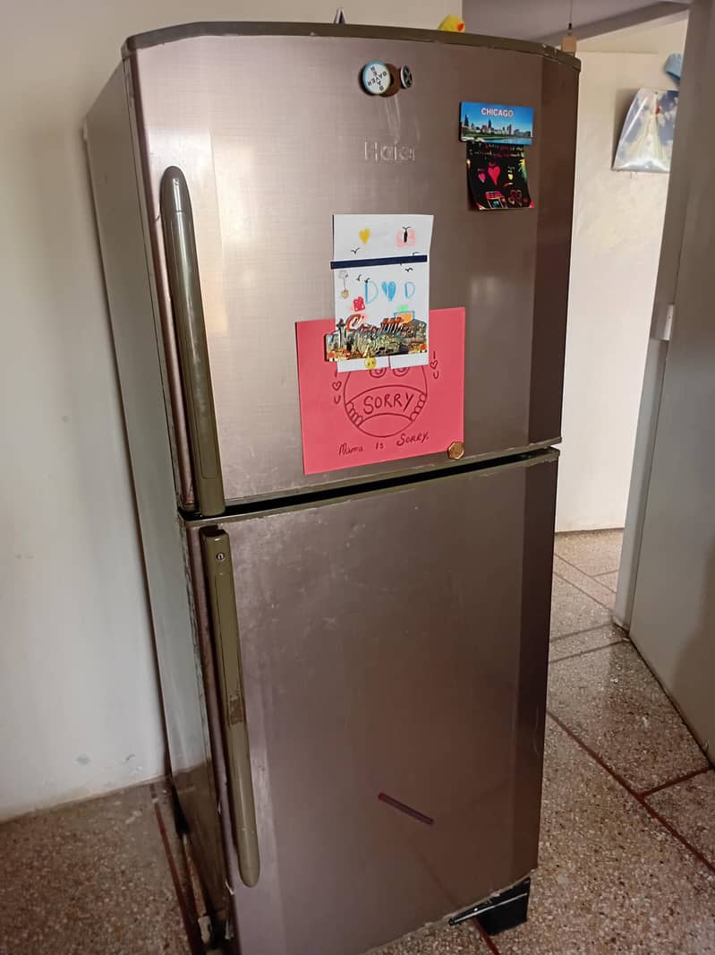 Refrigerator 0