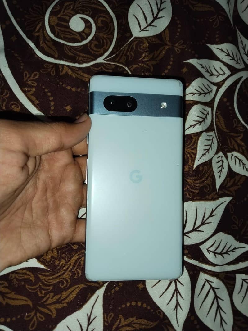 Google Pixel 7a 1