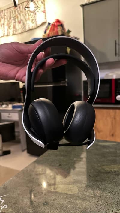 Sony Pulse Elite Gaming Headset Excelent Condition