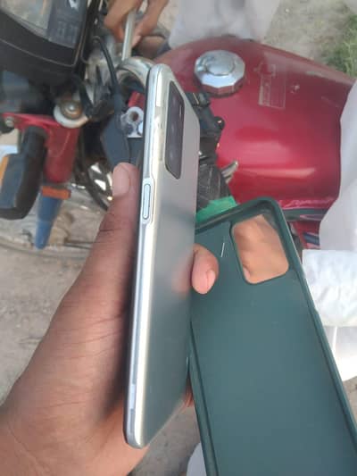OPPO A16