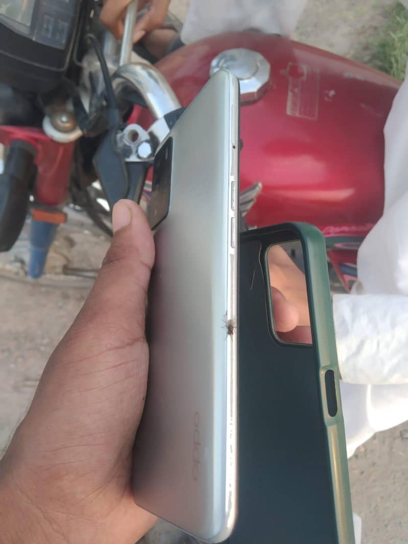 OPPO A16 3
