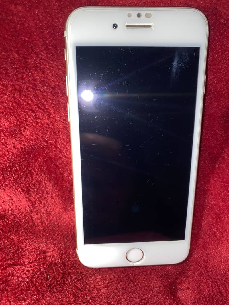 Apple iPhone 7 1