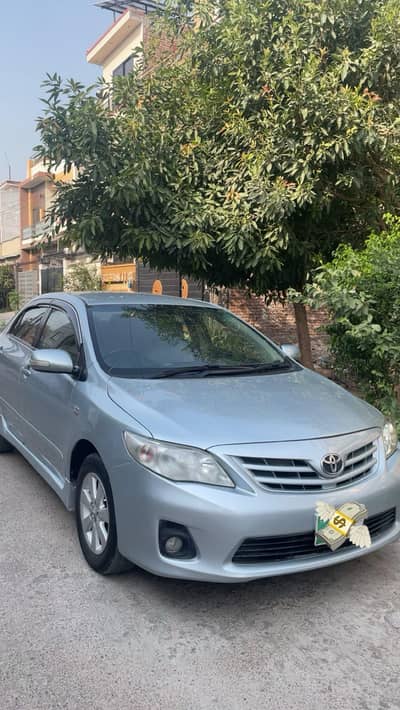 Toyota Corolla Altis 2013