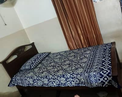 good condition single bed