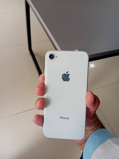 Apple iPhone 8