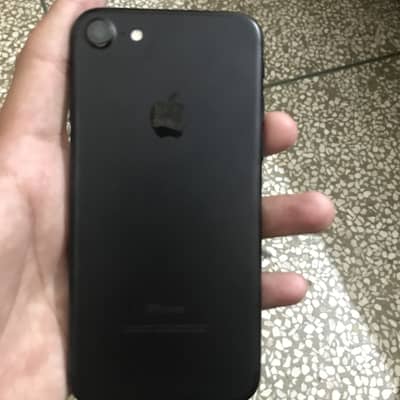 Apple iPhone 7 factory unlocked