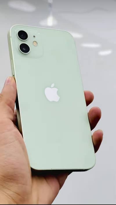 Apple iPhone 12