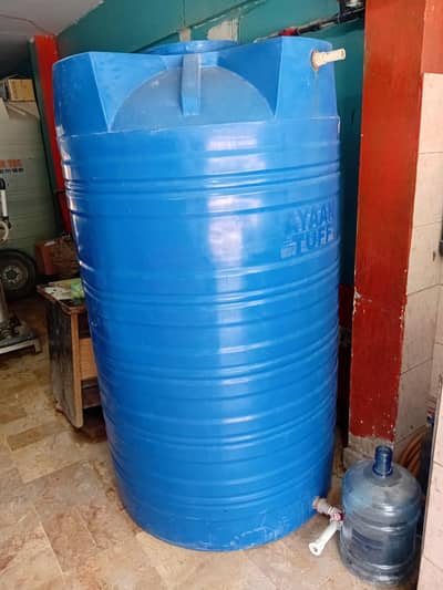 2000 letter WATER Tank