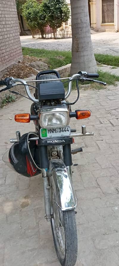 CD 70 for sell