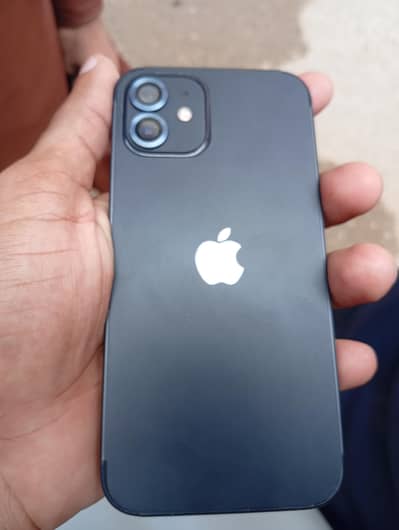 Apple iPhone 12
