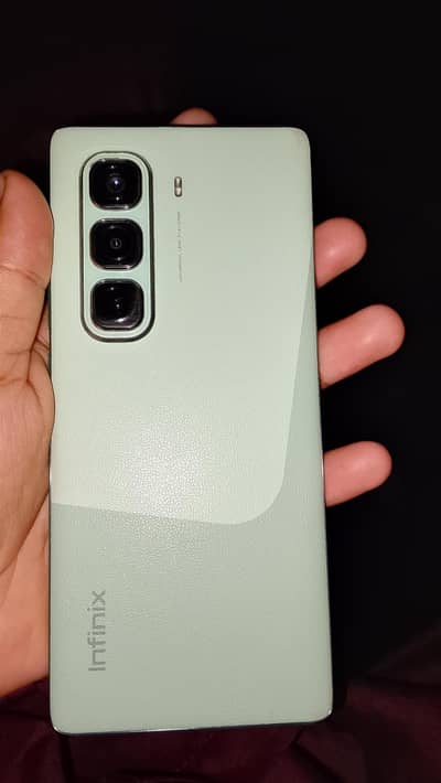Infinix Hot 50 Pro edge panel