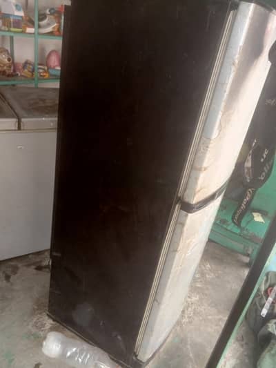 pel refrigerator samll siza ganen condition