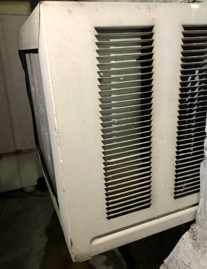 Window AC 0.75 ton 2